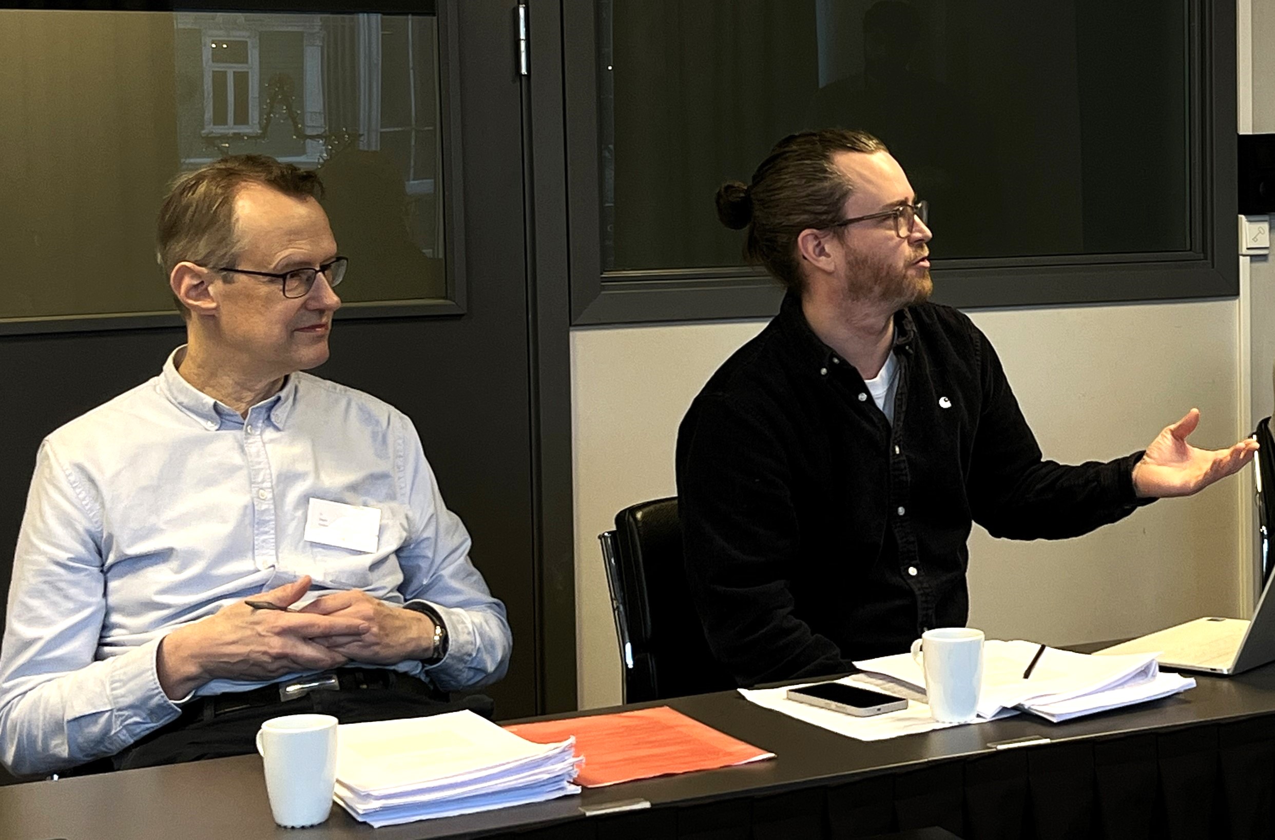 Sveinung Arnesen i diskusjon under Nasjonal fagkonferanse i statsvitenskap i Trondheim.