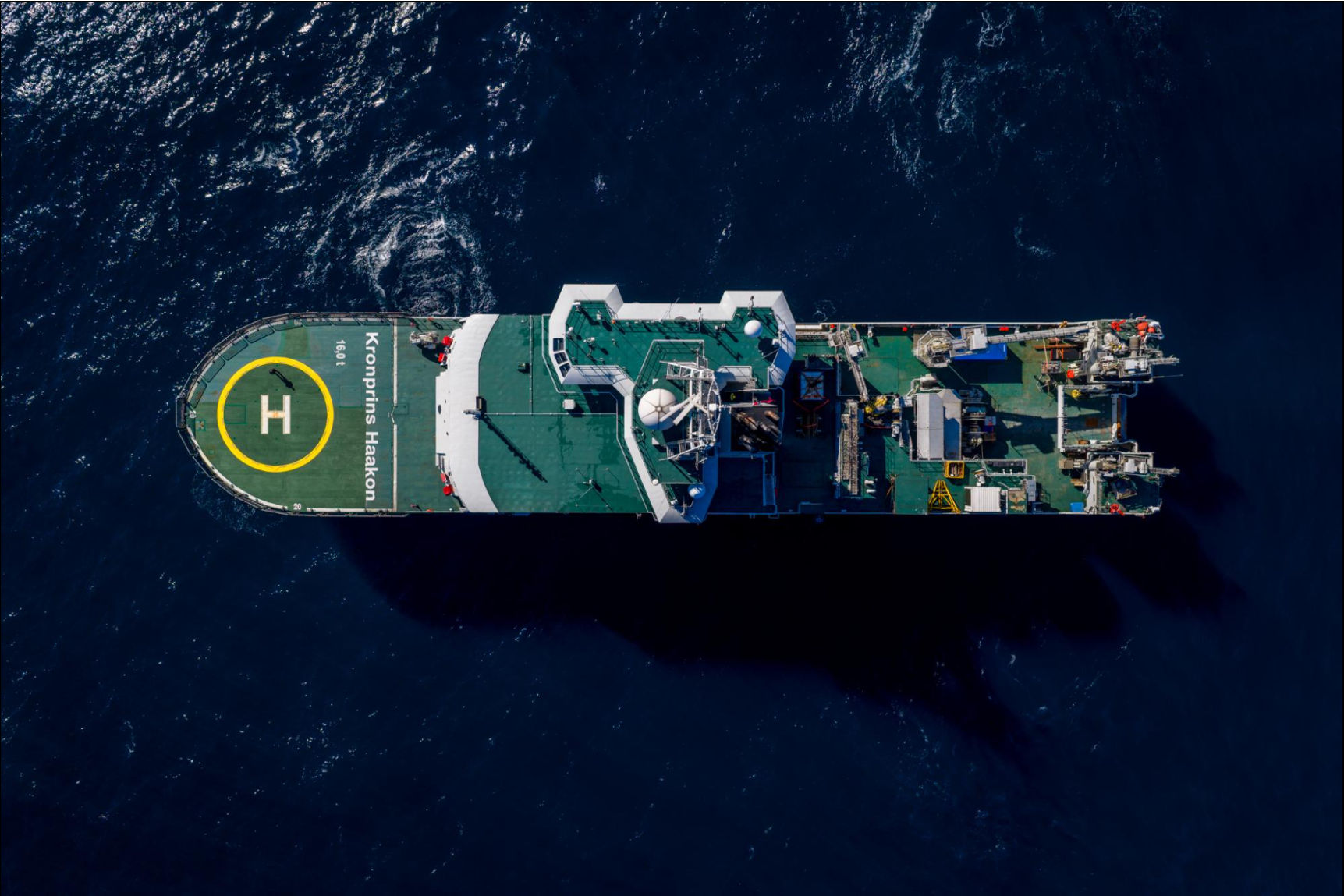 kronprins haakon ice-breaker from the air
