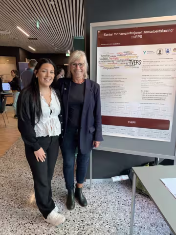 Katrine Naranjo og Liv Marit Kleppe fikk spre ordet om TVEPS på UiBs Innovasjonsfestival.