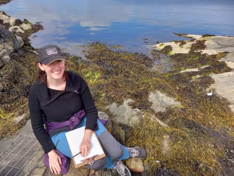 Virginie sampling seaweed with Juan