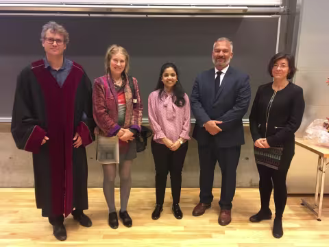 Candidat Mahima Venkateswaran and the committee.