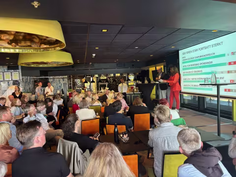 Fullsatt sal under årets kunnskapspolitisk toppmøte