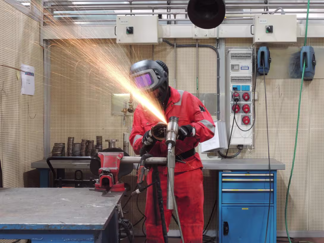 Utdanning og praktisk opplæring.