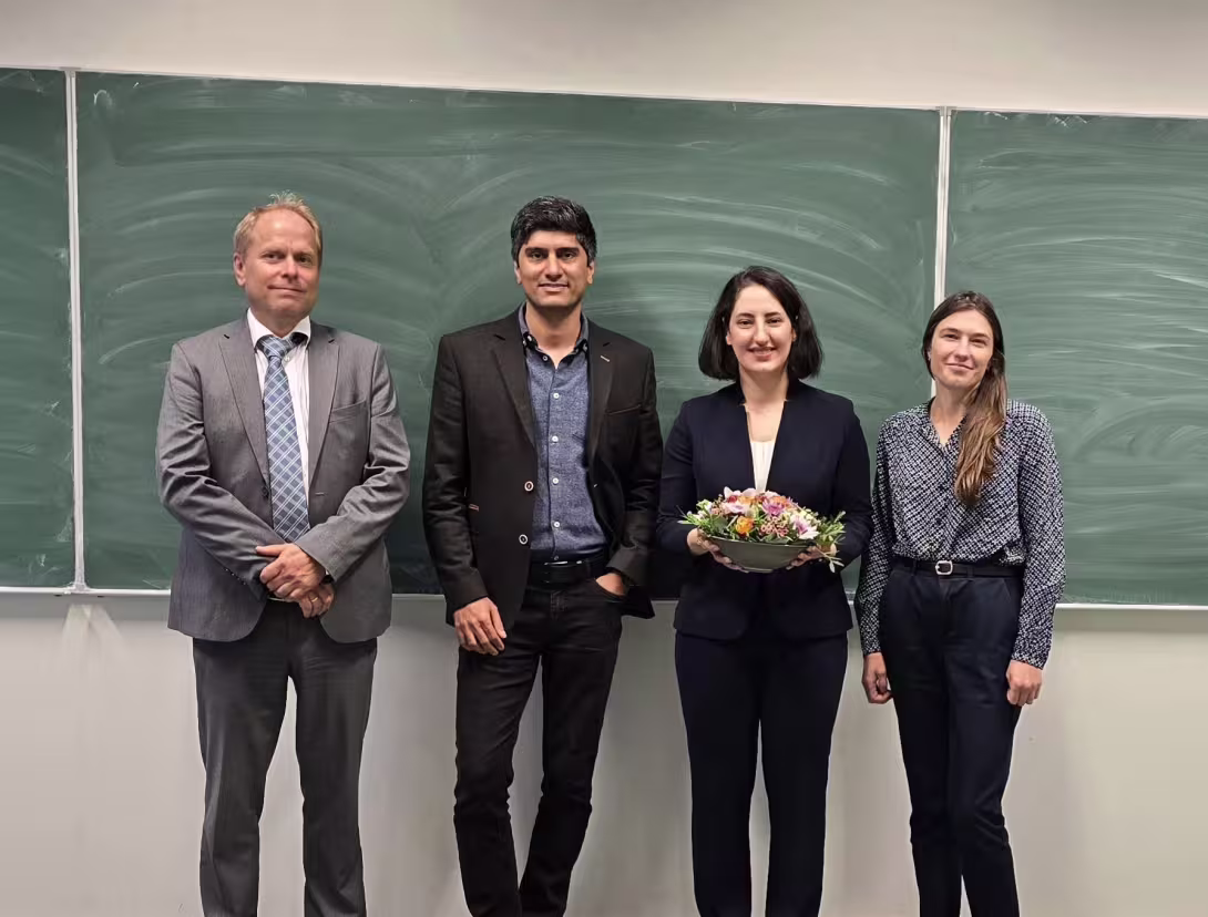 Parisa Torabi with supervisors