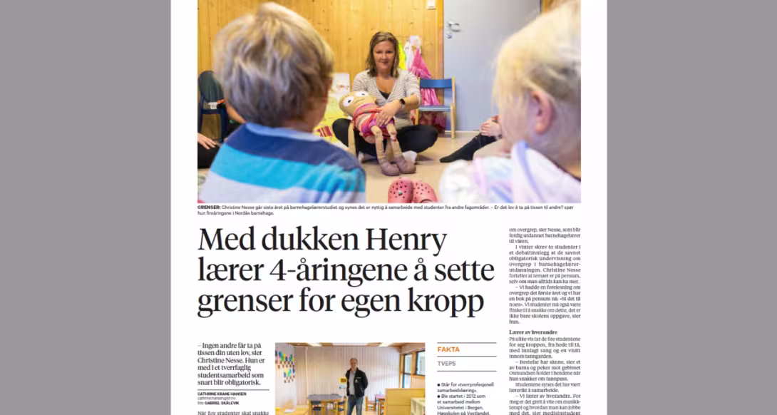 Avis bilde med YVEPS studenter med barnehage barn