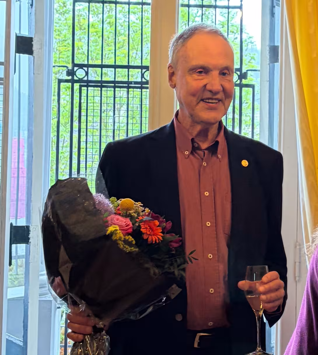 Photo of professor Christopher Henshilwood at his retirment reception
